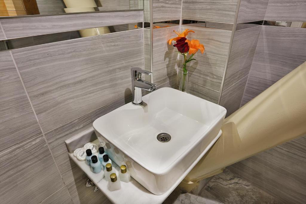 Gh Suites Taxim Hotel Istanbul Eksteriør billede
